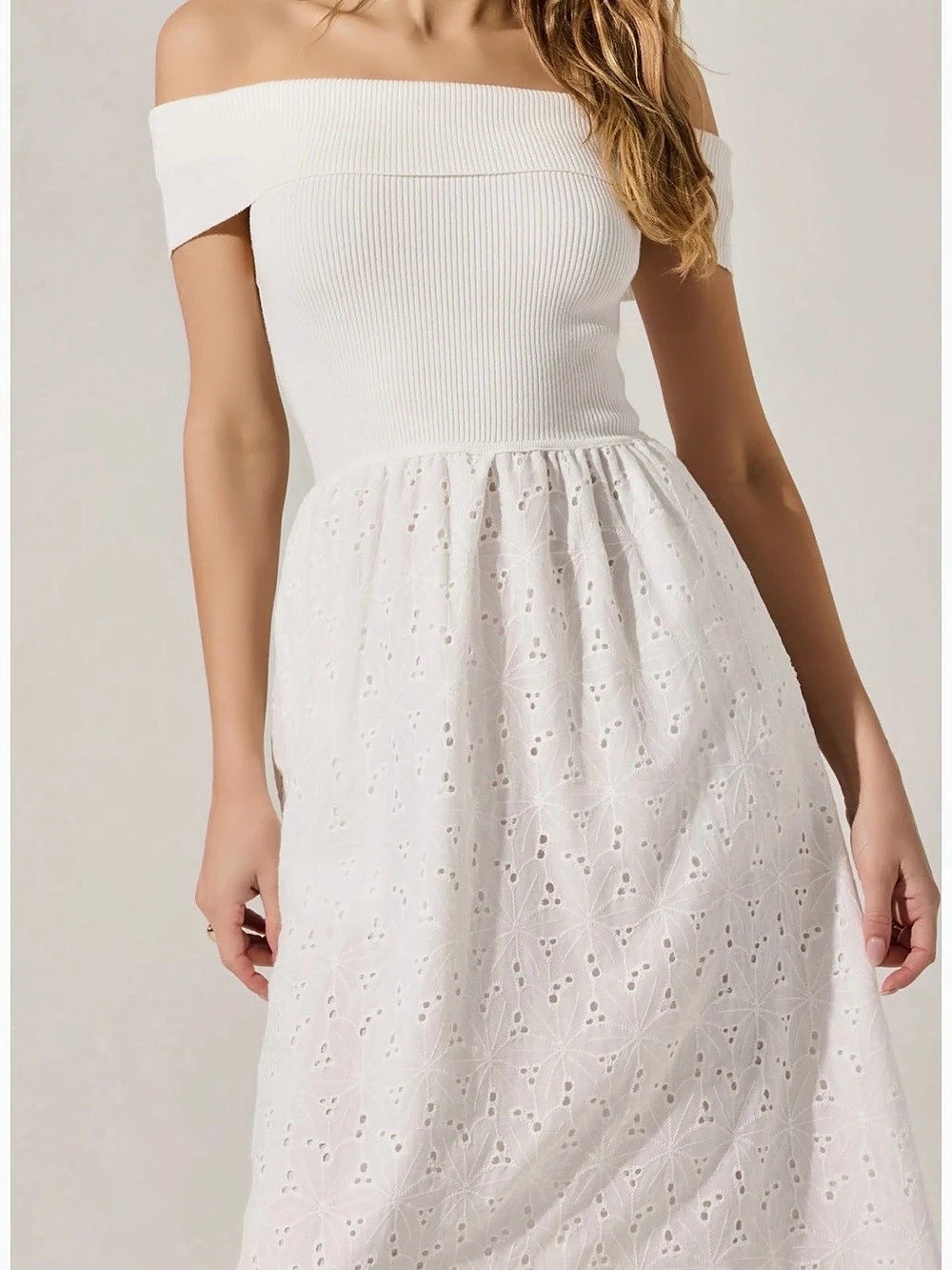 ASTR The Label Off-Shoulder Eyelet Midi Dress White NWT size M